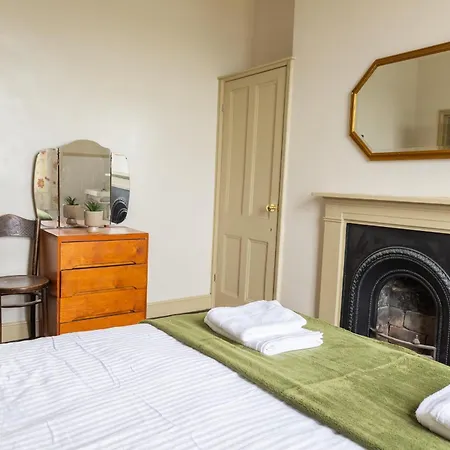 Grand Victorian House Sleeps 12 Near North Bay Tatil Evi Scarborough