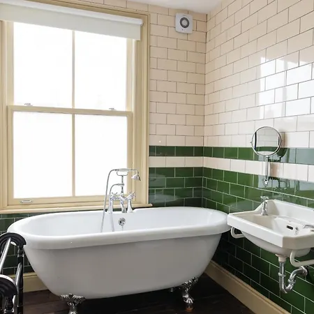 Ferienhaus Grand Victorian House Sleeps 12 Near North Bay Scarborough